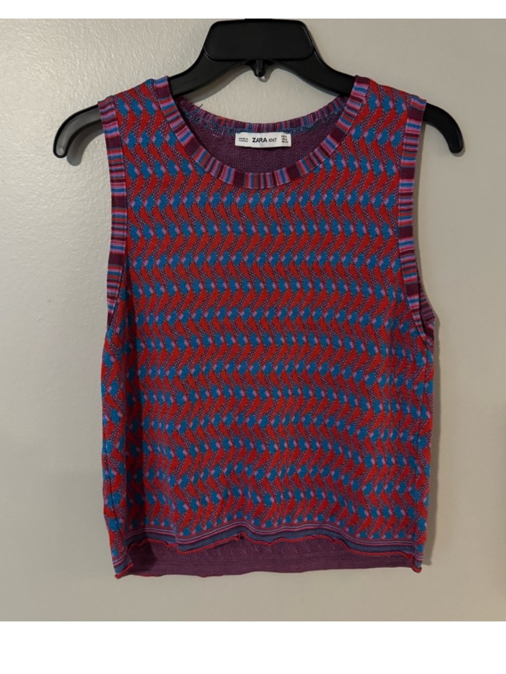 Zara Sleeveless Knit Tank in Red, Blue & Purple Trim